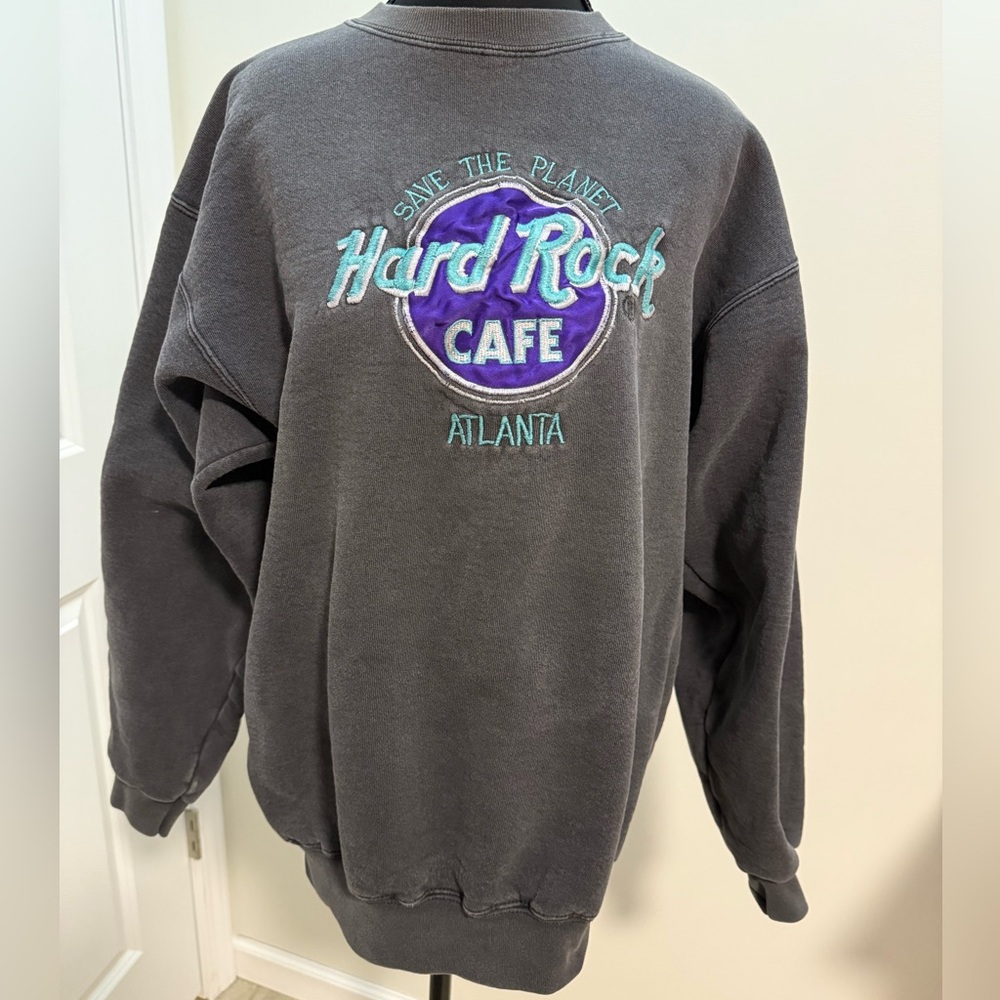 Vintage Hard Rock Atlanta sweatshirt